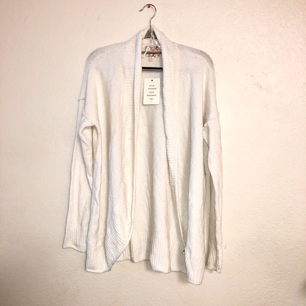 Pink Republic Ladies white sweater